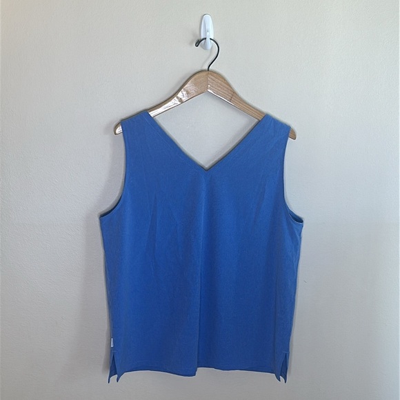 Eddie Bauer Departure V Neck Sleeveless Tank Size XL Blue Relaxed Fit Athletic - Picture 6 of 12